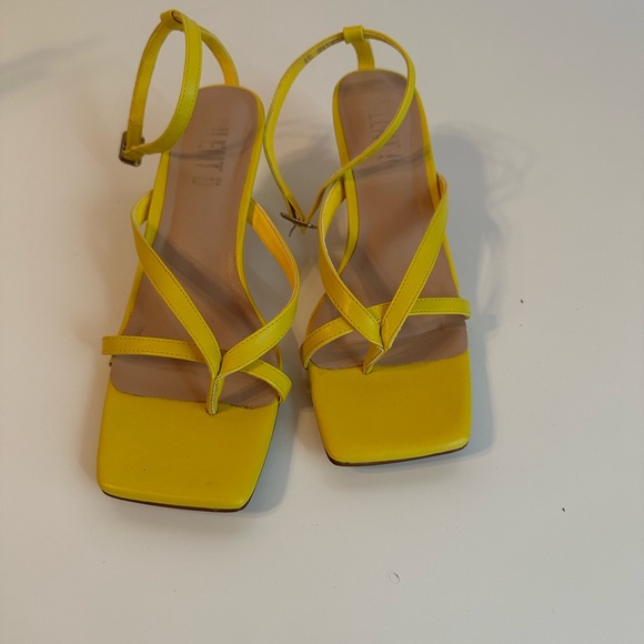 Silent D  sandals - Picture 5 of 5